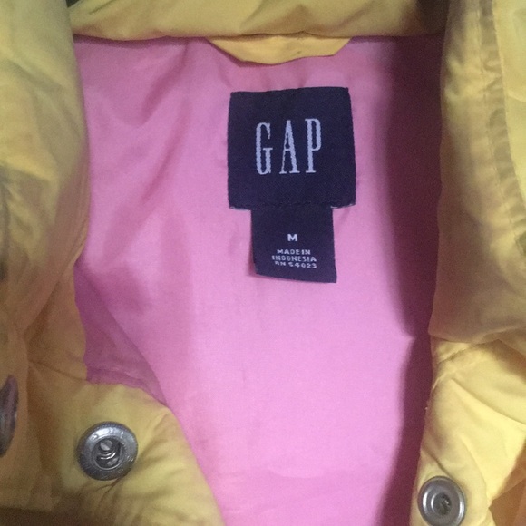 Vest - Picture 2 of 3